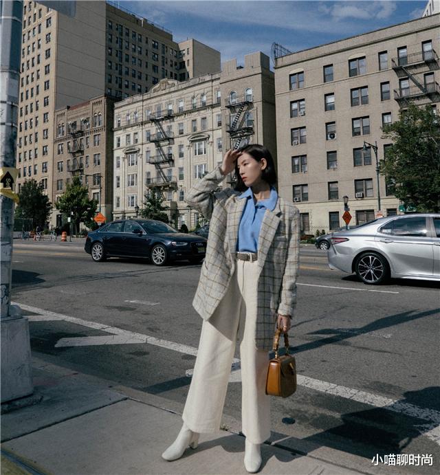 小喵聊时尚 秋冬买裤子，尽量少买黑色，这3种“高级色”更洋气百搭，还显瘦