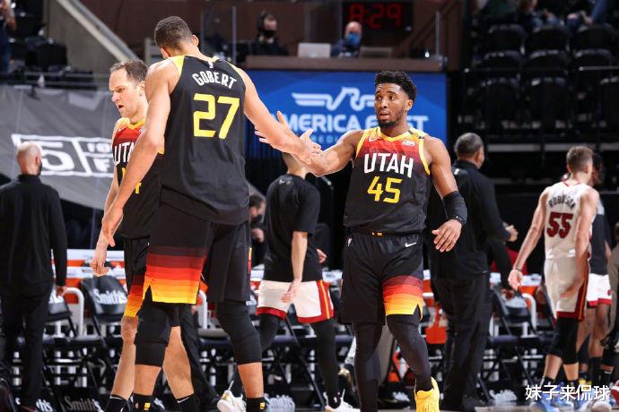 籃網(wǎng)隊|籃網(wǎng)官宣兩件事情！湖人補強要黃，2億中鋒排第一，火箭有對手了