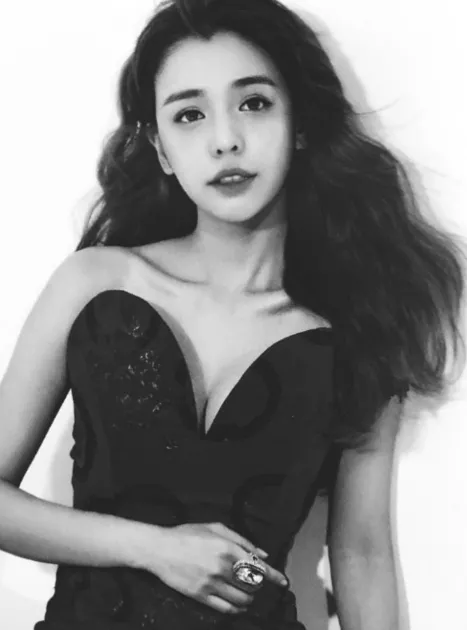 李毓芬|最强“小三”，逼唐嫣“割腕”，36岁再度翻红，她到底有多传奇？