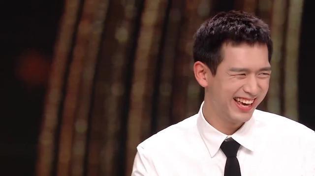 杨幂|娱乐八卦，李现带人打杨幂，邓紫棋整容？变化太大令人惊叹不已