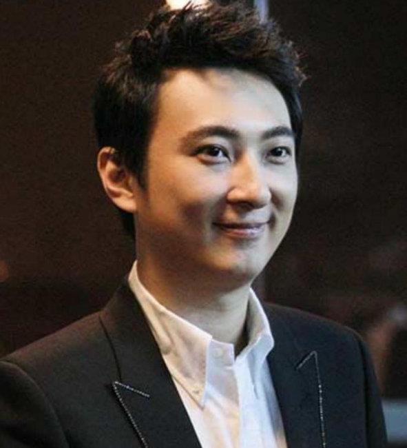 孙一宁|王思聪定日子孙一宁道歉，道歉内容避重就轻显智慧，或有高人指点