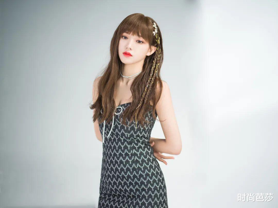 刘海|长成她这样，才敢叫“美人天花板”吧？