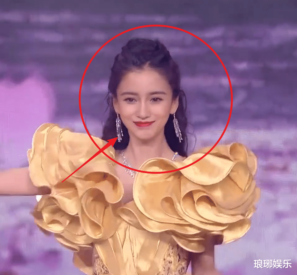 Angelababy|baby发文内涵黄晓明出轨，澄清态度再遭质疑，这下不离婚很难收场了