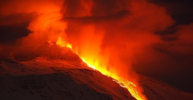 火山 欧洲最高的火山持续上涨，科学家还在研究，若喷发或影响全球