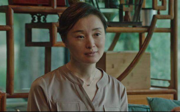 八角亭谜雾|《八角亭谜雾》结局，真凶找到并非女性，而是有“异装癖”的他