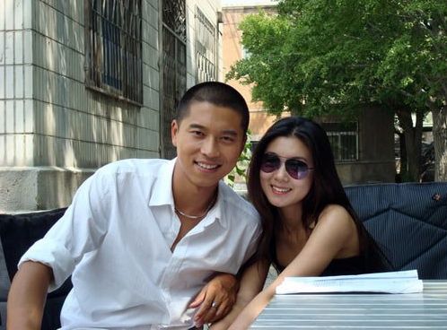 吻戏|她是冯巩的“女儿”，出道20年从不拍吻戏，如今35岁美得像18岁