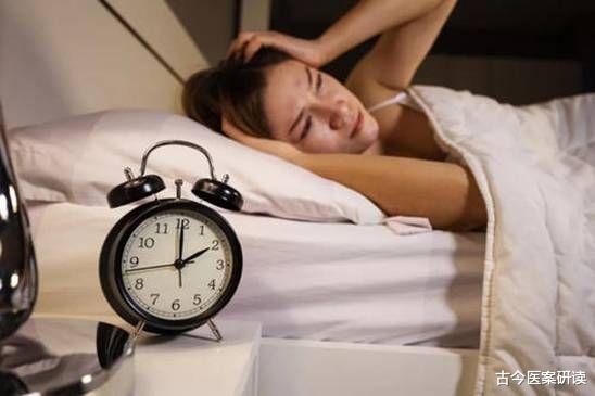 便秘|天然“助眠冠军”终于被发现，并非牛奶，你若常吃，补气安神睡得香