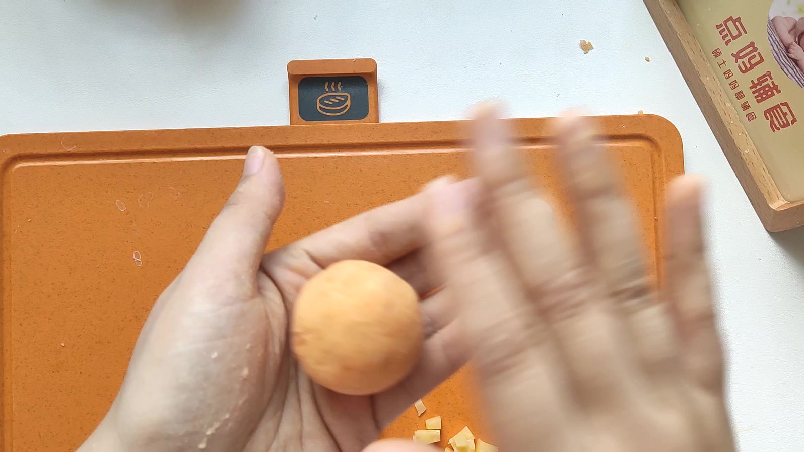 点妈辅食|补钙食谱，适合宝宝的红薯奶酪饼，简单好做口感不错！