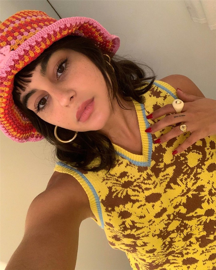 帽子 还怕脑袋瓜扛不住寒冷?4款宝藏帽子百搭显脸小,大脸女孩的福音