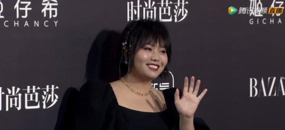 神人黑白脸 李现加戏秀情商，脱口秀出身的李雪琴都接不住，现场不要太尴尬！