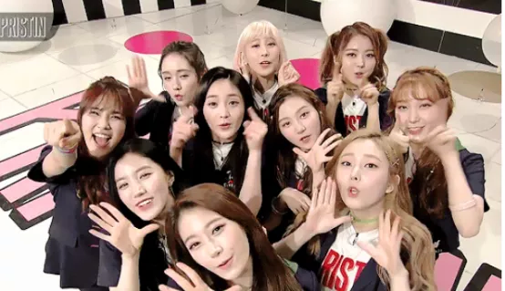 育儿宝屋|女网红抽脂死亡、00后整容花400万:容貌焦虑让女人甘愿死在手术台