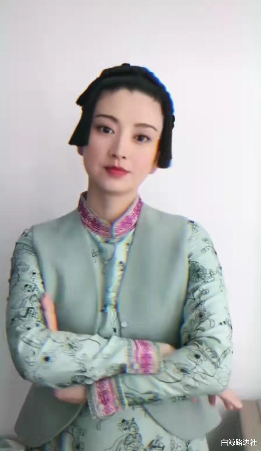 发型 38岁沈眉庄变装翻车？一身绿色显圆润，留葫芦娃同款发型像老10岁