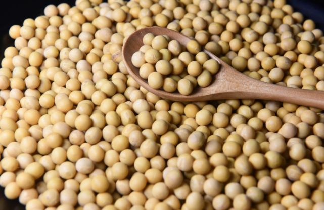 脑梗|大鱼大肉并不是高血脂的根源，提醒：这3物才是劝你管住嘴