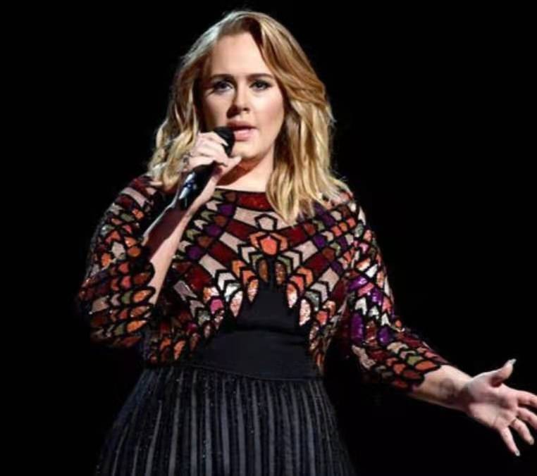 阿黛尔|阿黛尔瘦身成功,微胖歌神如今变成靓丽女神!