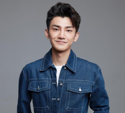 张凌赫|《天官赐福》后，“花城”张凌赫再接双男主剧？网友：房子又塌了