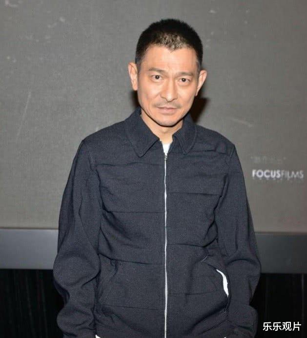 刘德华|刘德华有多爱朱丽倩？空姐曝光他们的私人生活细节，感动到落泪