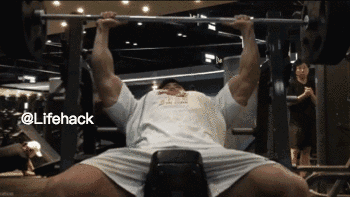 黄哲勋|黄哲勋近照曝光：胸肌大得像篮球，太猛了