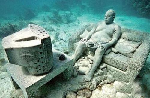 菜菜叶|海底人存在吗?那些怪异事件有可能是他们搞的鬼