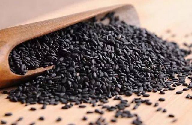 运动|女性越老越要补?医生:50岁以后,建议及时为身体补充4种营养素