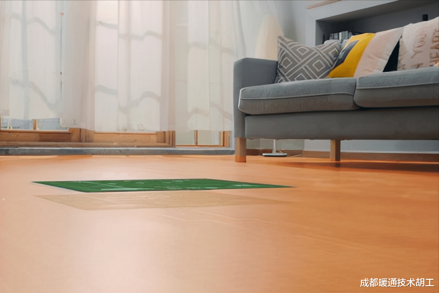 新手安装和使用地暖，需要注意四个方面！老用户也要注意。