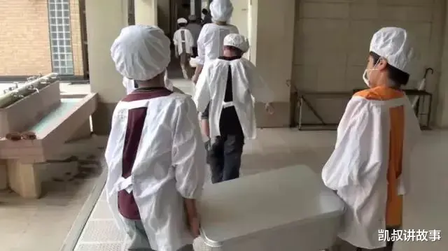 凯叔讲故事|南京确诊妈妈行程曝光后,我偷偷换掉了儿子的暑假计划表