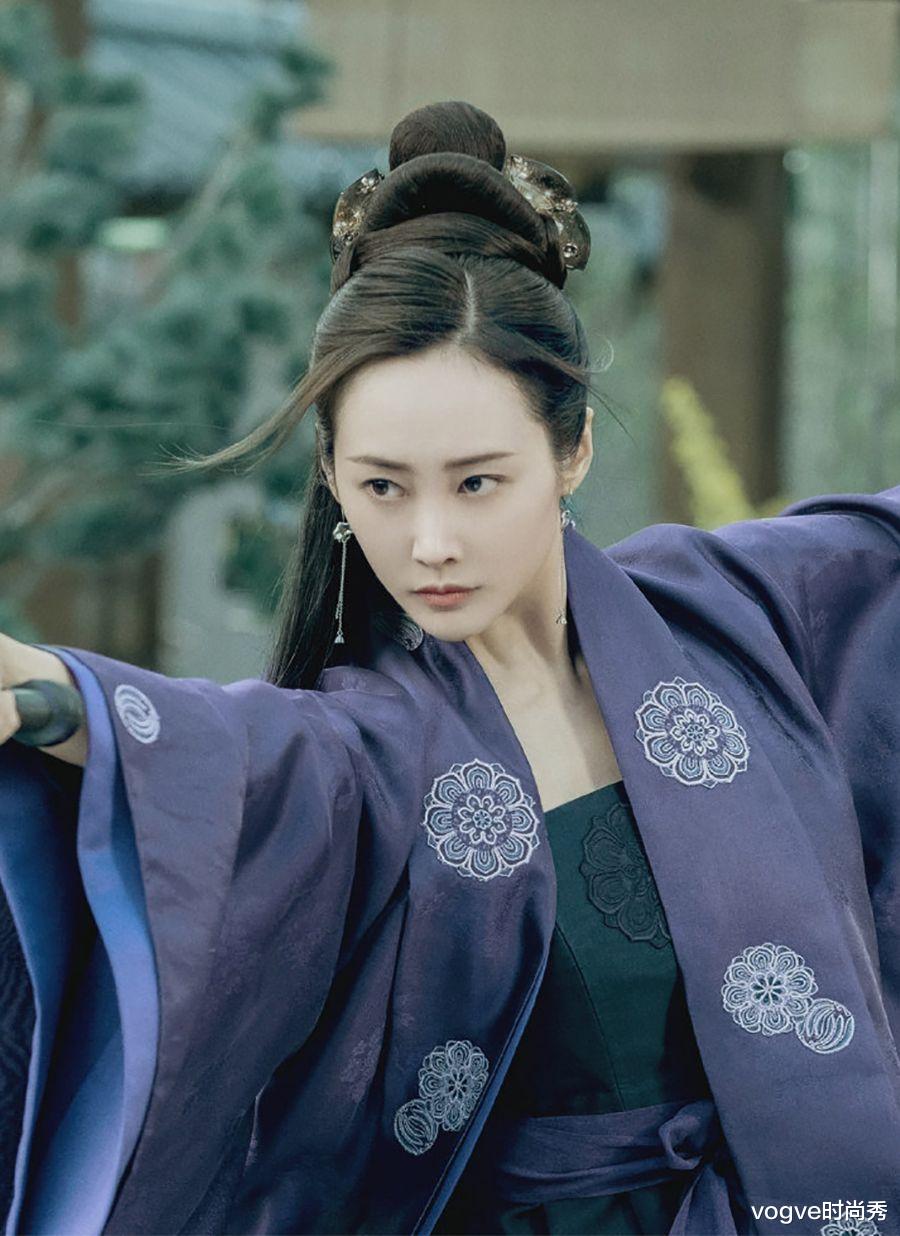 李纯和王鸥都是同一类型的女演员,而且深受观众们的喜爱,在《庆余年》