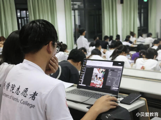 大学生|大学生当兵入伍，2年后退伍能得到多少钱？不同津贴补贴接到手软