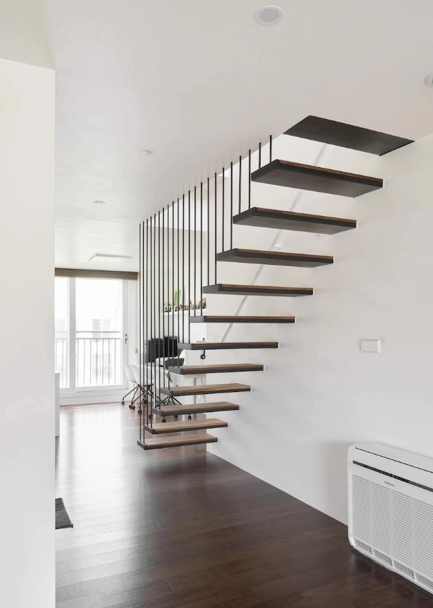 149㎡空中复式，一层融入大平层开阔视野，打造全功能轻奢格局