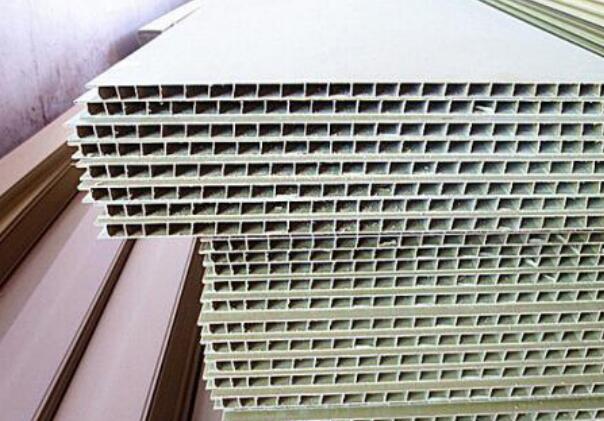 |新房装修别再做石膏线吊顶了，现在流行这样设计，省了一半的钱