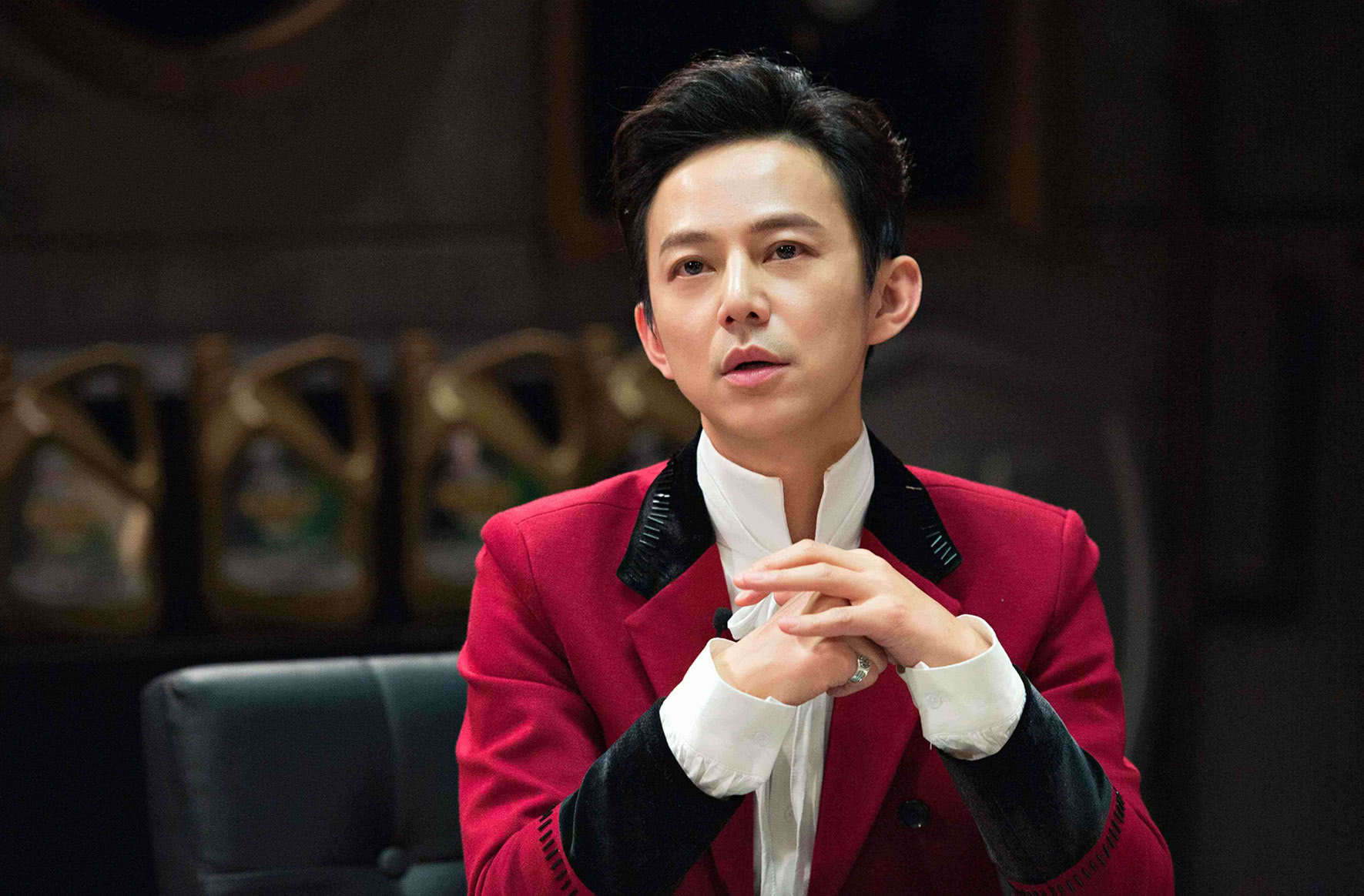 金星|重拳出击！京圈多名大佬突然被曝，国家终出手，金星评价一针见血