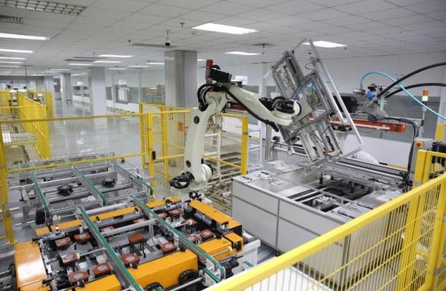 制造业 日媒的一篇报道，揭示出中国制造业短板，月薪1万却招不到人