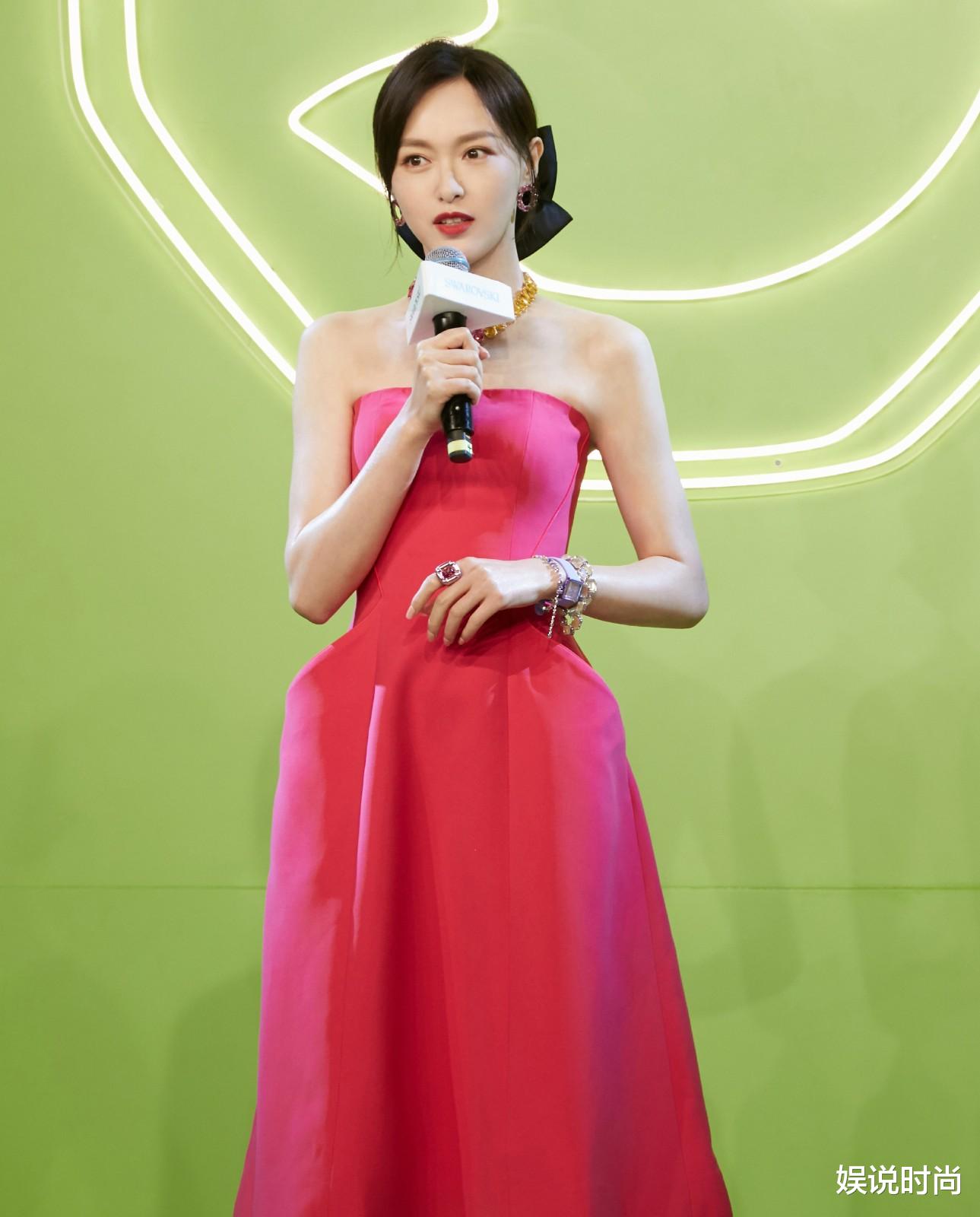 唐嫣|罗晋真有福，唐嫣晒出的美照美出圈了！气质优雅，魅力无穷有气场