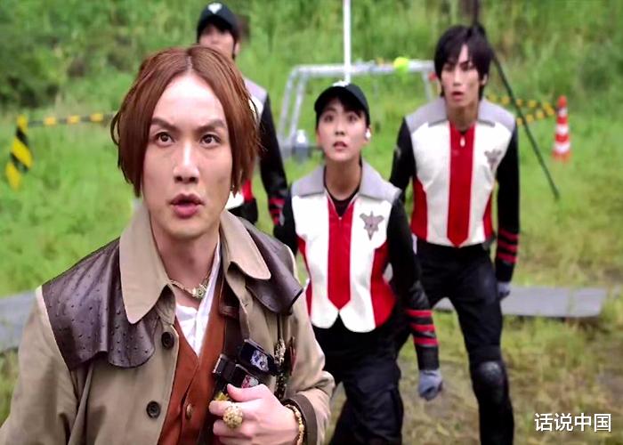 特利迦奥特曼|《特利迦奥特曼》电影来啦！明年3月份上映，Boss是邪恶迪迦！