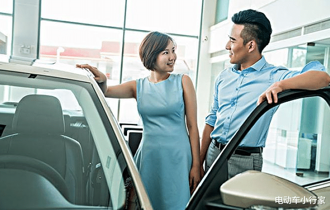 电动车小行家 农村“怪象”：买了私家车放家里，城里打工只骑电动车，为什么？