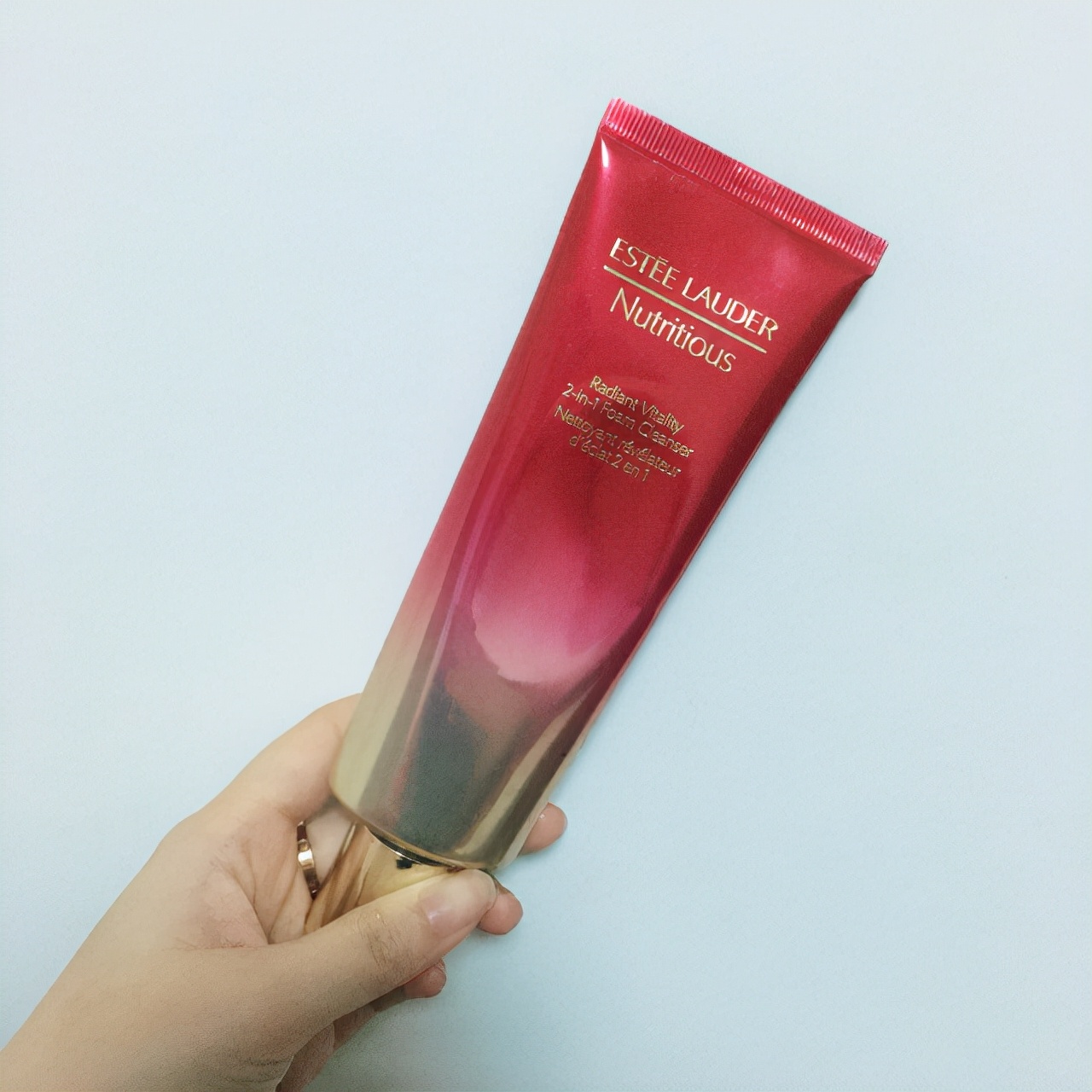 短发 5款平价好用的洗面奶:学生党的最爱,洗出滑嫩好肌肤!