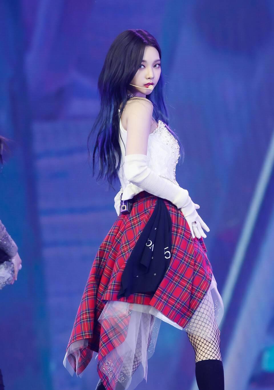 aespa|aespa在美国也继续假唱，出道至今打歌没开过麦，韩流网友难接受