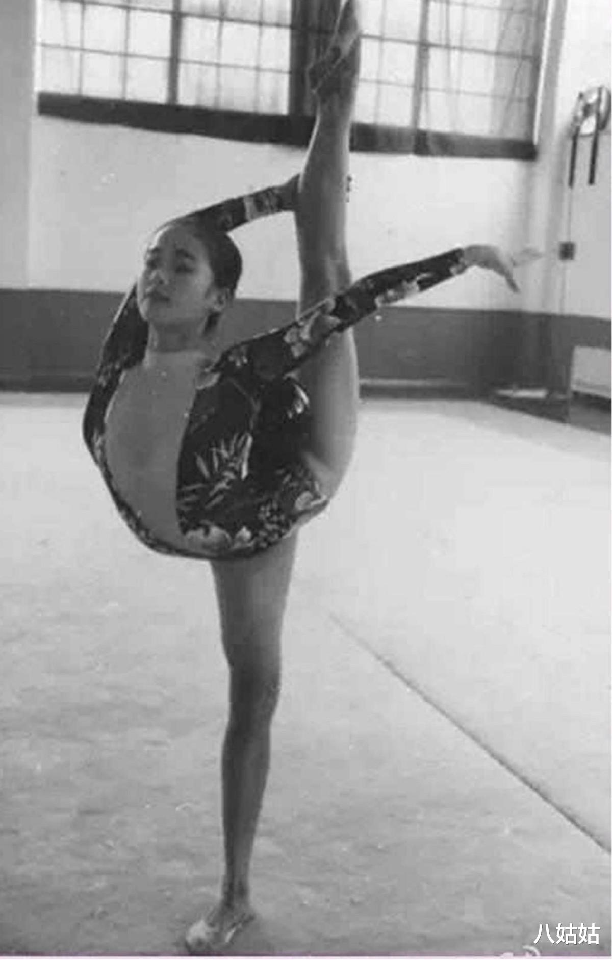 左小青|43岁左小青，曾让陈道明陷入绯闻，与大20岁富豪离婚后，现状如何