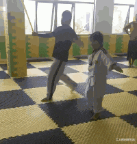 |“24年前，华为的招聘广告，那个时候就这么强？”