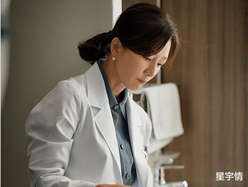 金喜爱|人生赢家金喜爱，五十多岁资源爆好，还有个顶级富豪老公！