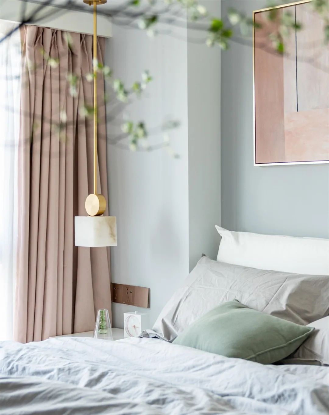 老房的潜力!灰玻+岩板,60m2清新小宅,没花一分冤枉钱