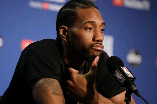 火箭队|17分大胜!路威轰30+2+10,快船奇兵轰44+15,小卡临时宣布新决定