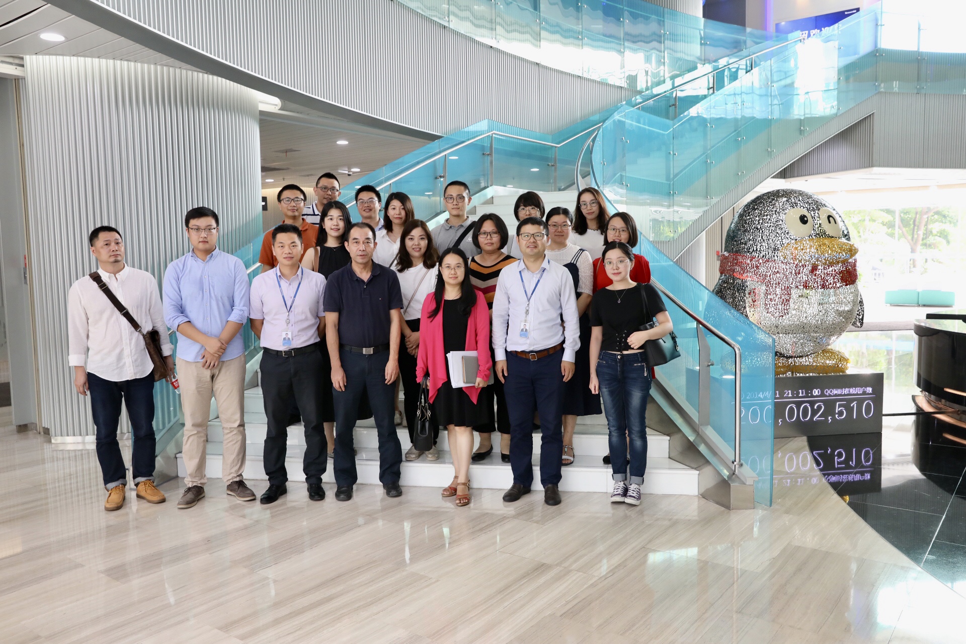 腾讯|40万年薪腾讯实习生作息曝光，工作制度叫人羡慕，成就感点满了