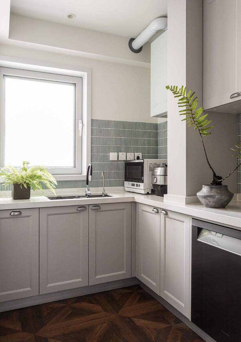 看了她56㎡家，才知道墙体收纳有多强大，简直是“教科书”式设计