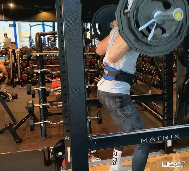 辰亦儒|比年轻时还帅的男星,这3位必须有姓名!40多岁比20岁还有魅力