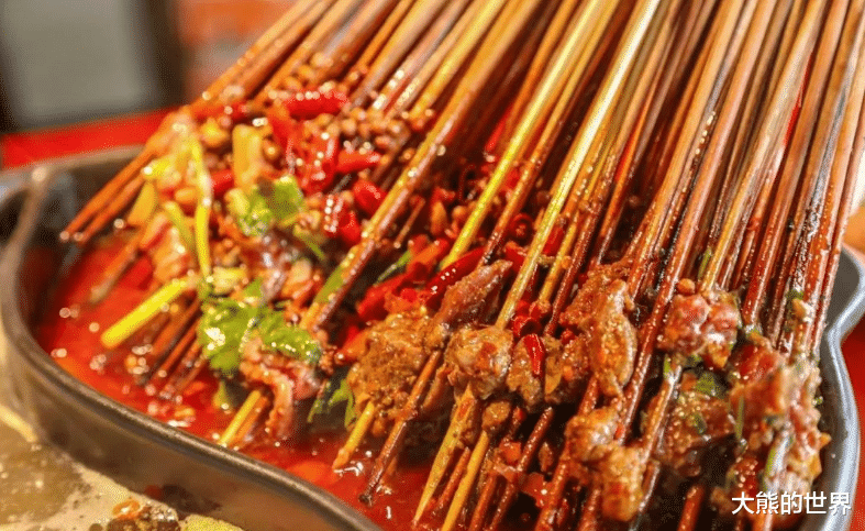 纹身贴 “长肉最猛”的6种晚餐，热量很高，健身的人从不碰，很多人爱吃