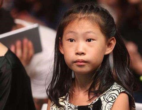 小沈阳|时隔7年，小沈阳女儿变得好看了：女性的美，不应该被外表定义