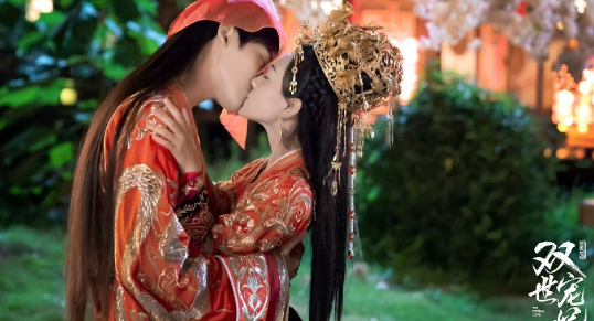 梁洁|赵露思鞠婧祎均不敌，首个百亿网剧女主，这位女星这么厉害？