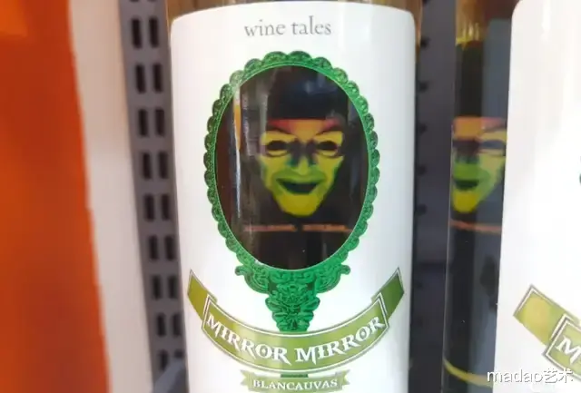 设计师已经不止接地气，都开始接地府了，让你知道什么叫作惊悚