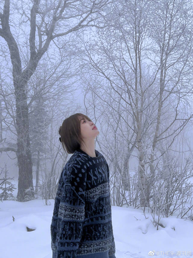 虞书欣|虞书欣野外雪中氛围感随拍