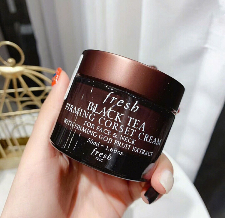 打底裤|这些面霜真心好用，深层补水保湿抗氧化，让你的肌肤变得幼嫩细滑